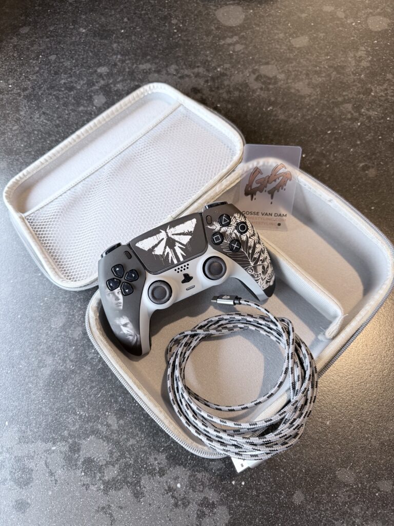 Ps5 The Last of Us bundle